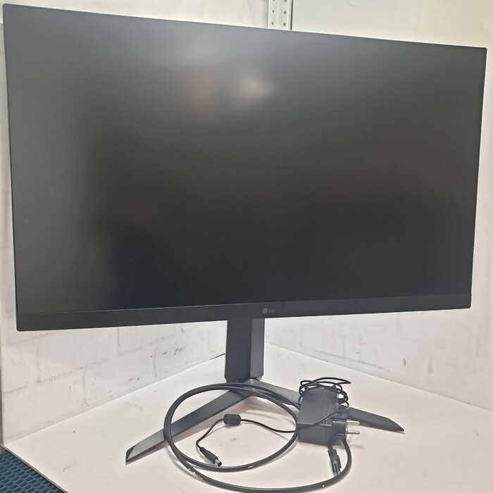 Монитор LG UltraGear 32GN650-B, 2560