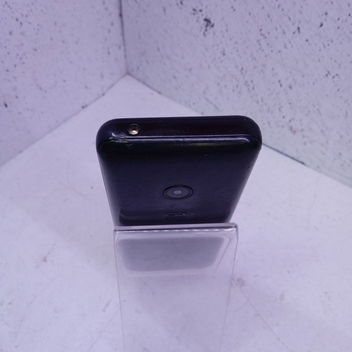 Кнопочный телефон Philips Xenium E172