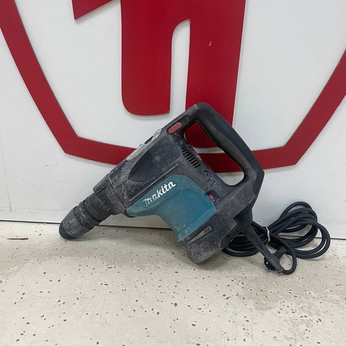 Отбойный молоток Makita HR4501C