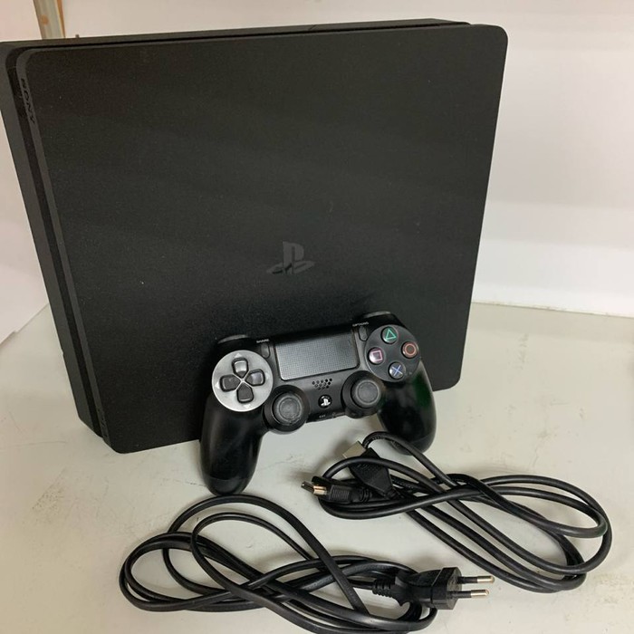 Игровая приставка Sony Play Station 4 Slim 1TB