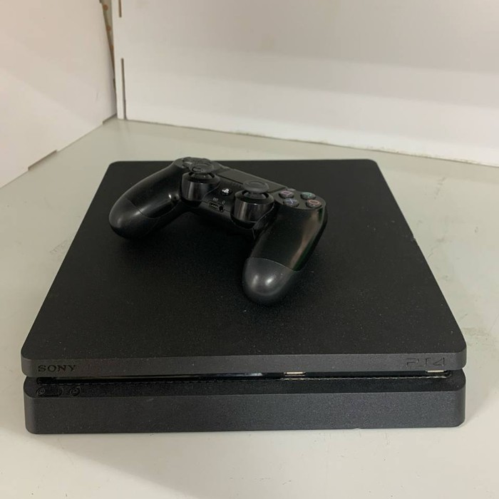 Игровая приставка Sony Play Station 4 Slim 1TB