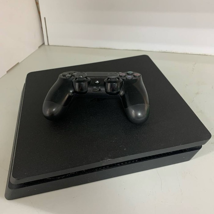 Игровая приставка Sony Play Station 4 Slim 1TB