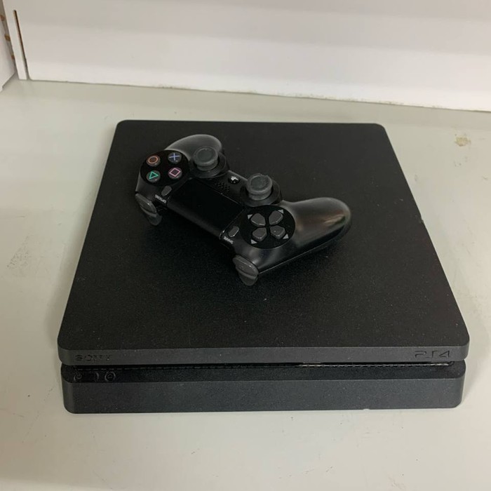 Игровая приставка Sony Play Station 4 Slim 1TB