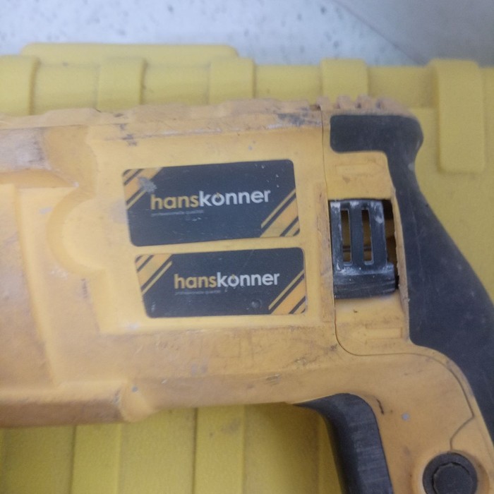 Перфоратор Hanskonner HRH0828RE
