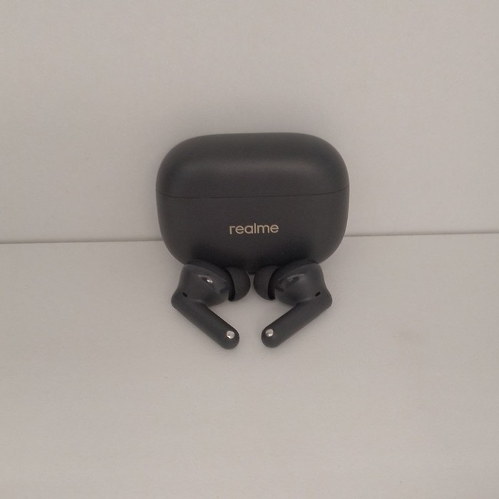 Беспроводные наушники Realme Buds T300
