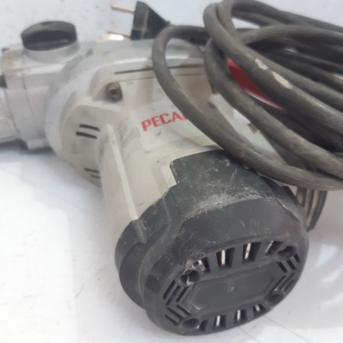 Перфоратор Ресанта П-40-1600КМ