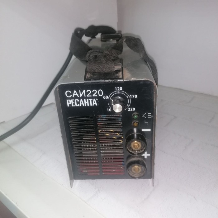 Сварочный аппарат Ресанта САИ 220А