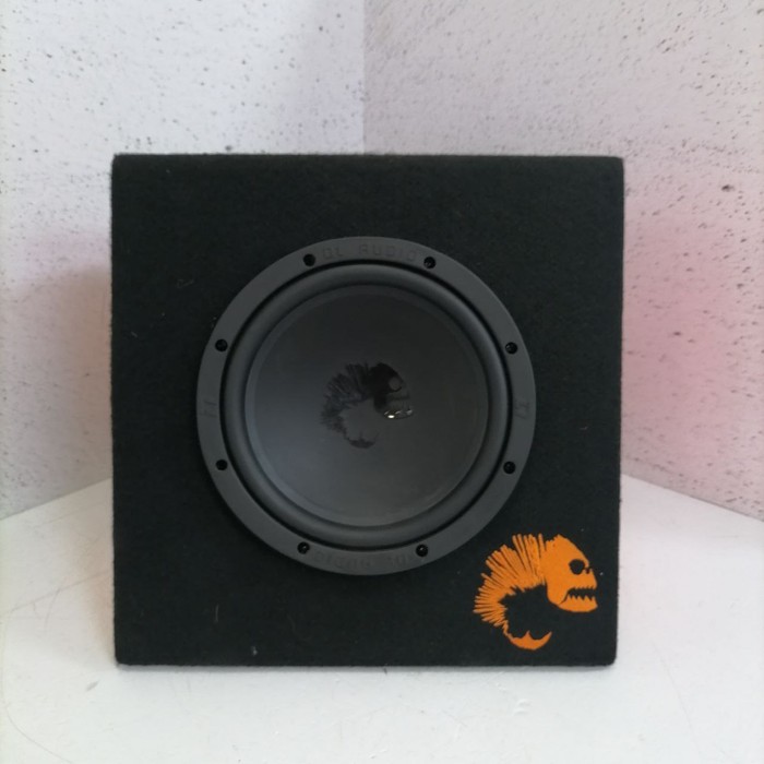 Сабвуфер Piranha 8a