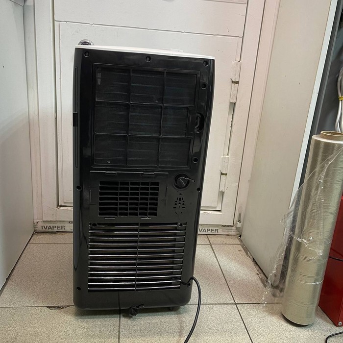 Кондиционер Electrolux EACM-09 FM/N3