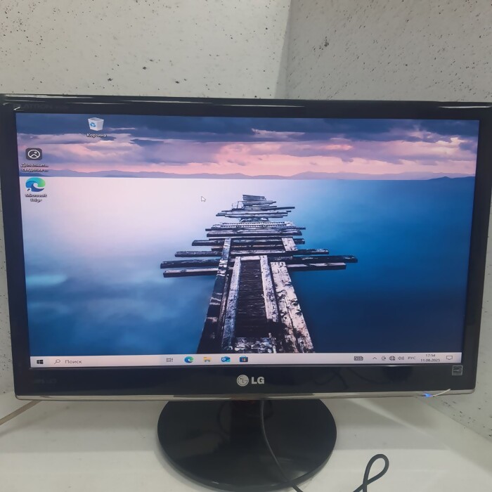 Монитор LG Flatron IPS236V