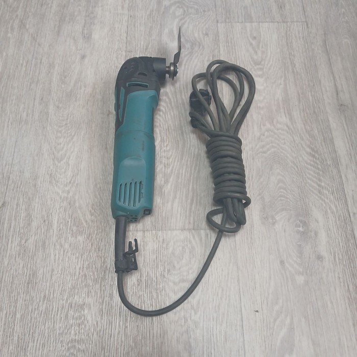 Реноватор Makita TM3000C