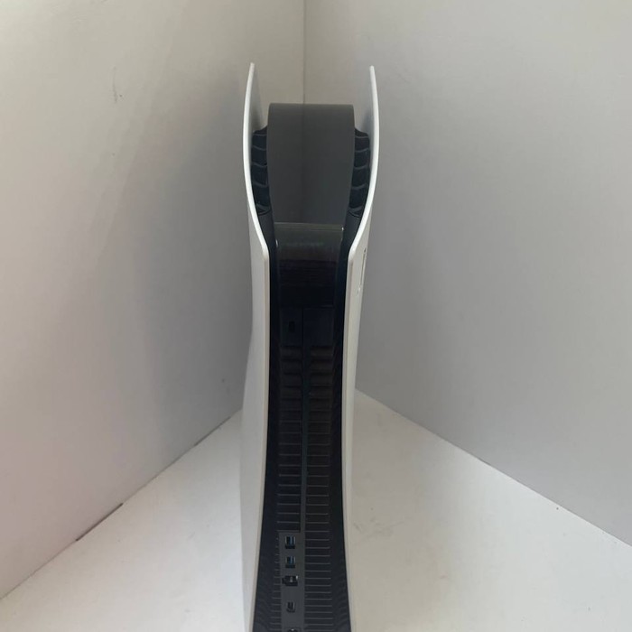 Игровая приставка Sony PlayStation 5 FAT 825 Гб