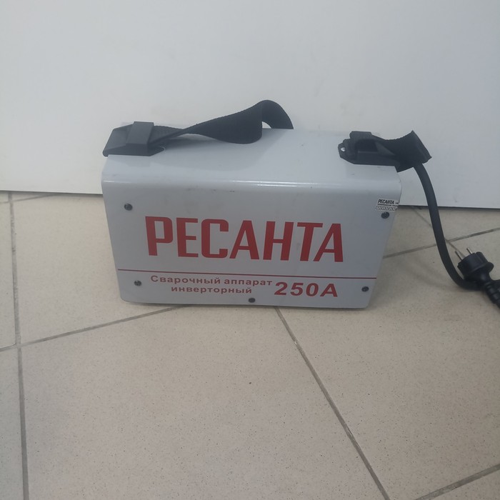 Сварочный аппарат Ресанта САИ 250А