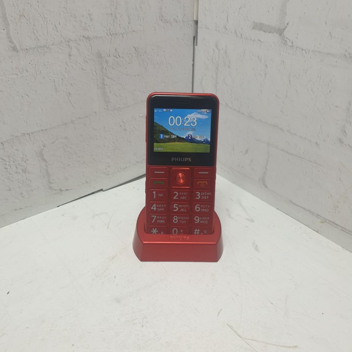 Кнопочный телефон Philips Xenium E207