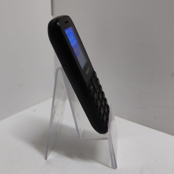 Кнопочный телефон Philips Xenium