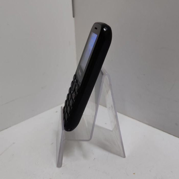Кнопочный телефон Philips Xenium