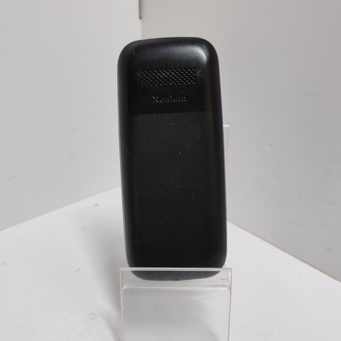 Кнопочный телефон Philips Xenium