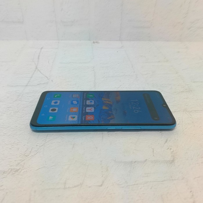 Смартфон Infinix HOT 20 4/64 Синий