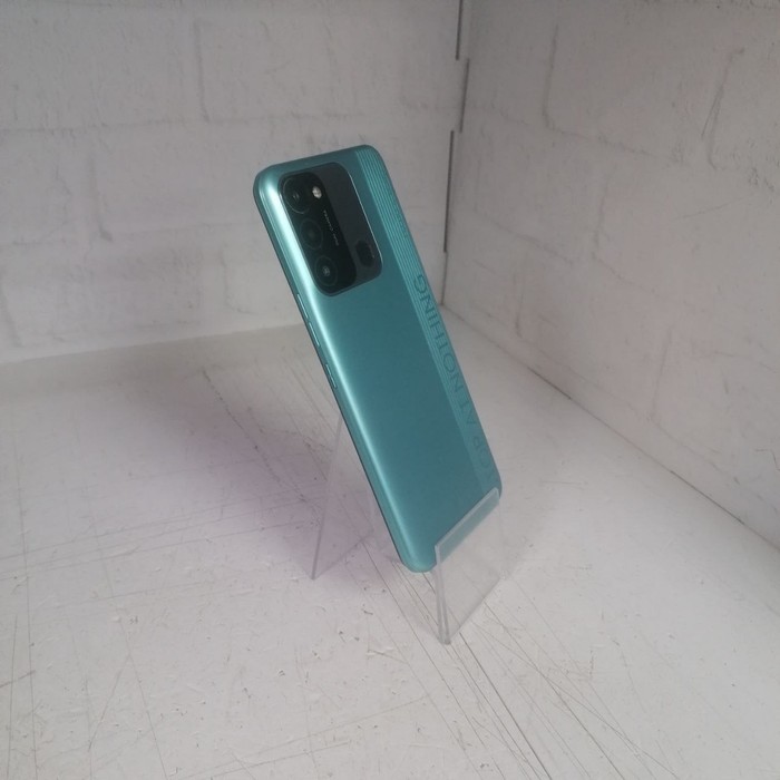 Смартфон Tecno Spark 8C 4/64 Голубой