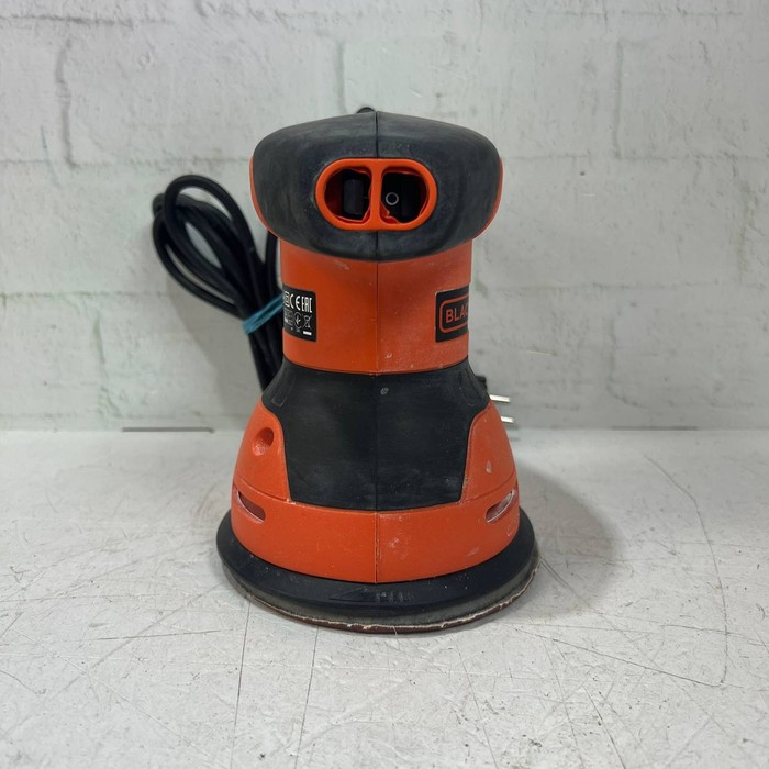 Шлифмашина BLACK+DECKER KA198