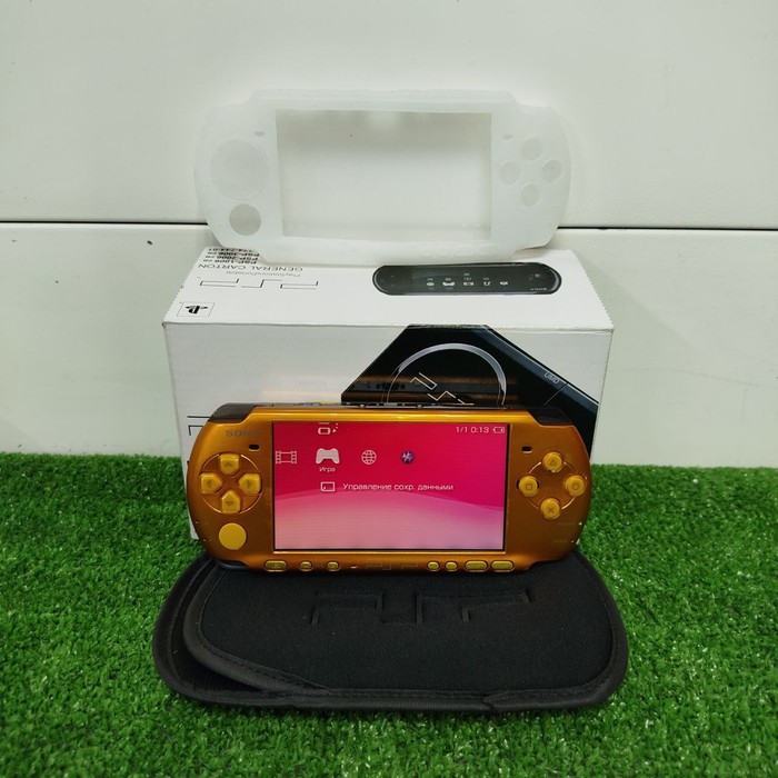 Игровая приставка Sony PSP3006