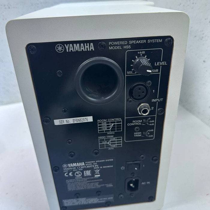 Усилитель Yamaha HS5