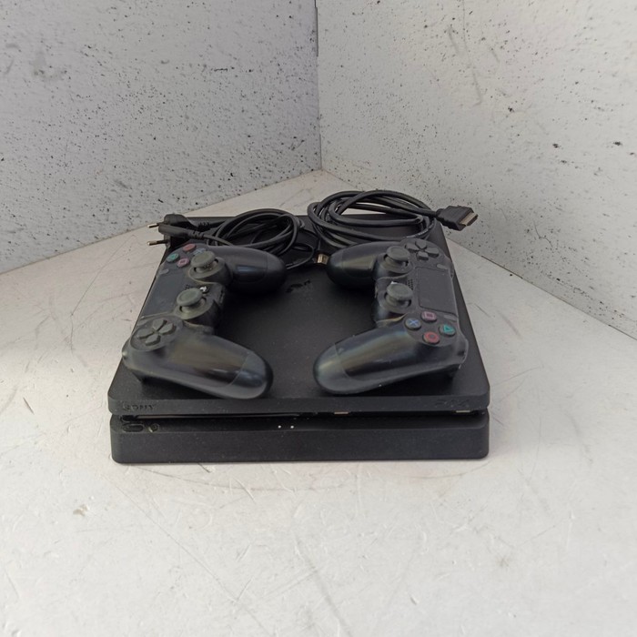 Игровая приставка Sony Play Station 4 500Gb