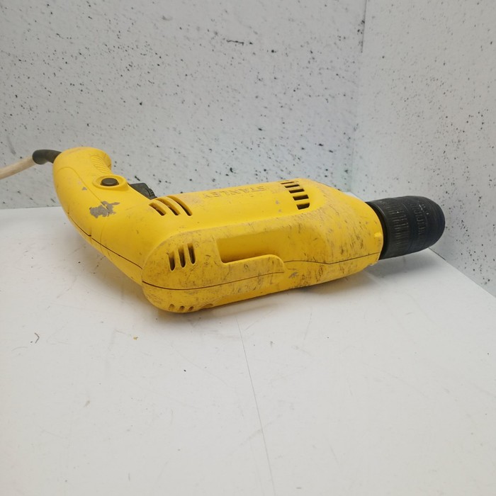 Дрель STANLEY STDR 5510 C-RU