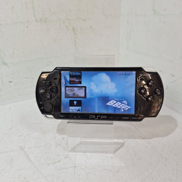 Игровая приставка Sony PSP E1008