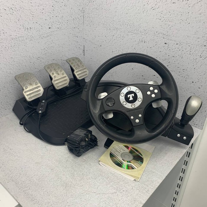 Руль игровой Thrustmaster RGT FFB PRO clutch