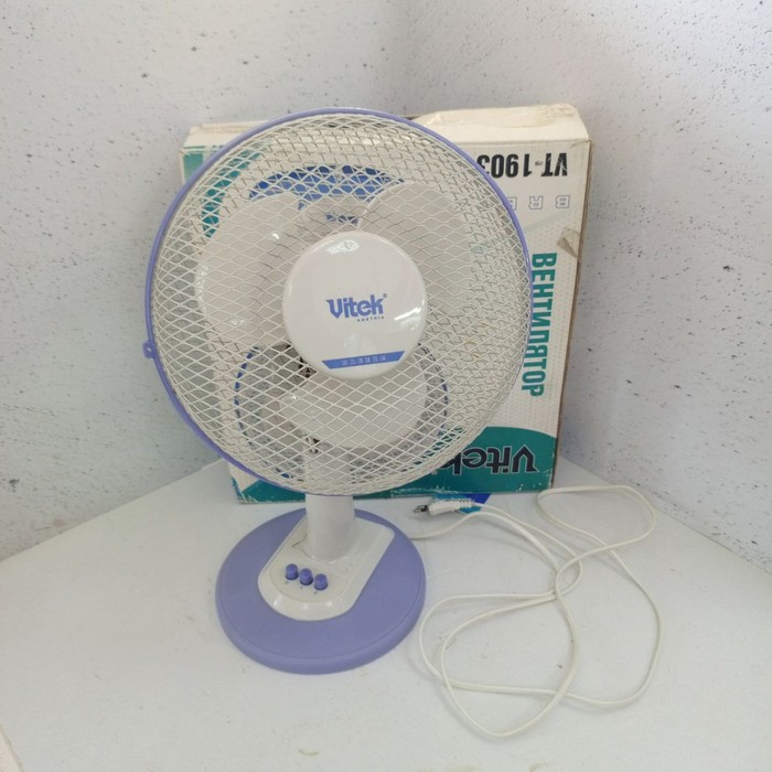 Вентилятор Vitek VT-1903