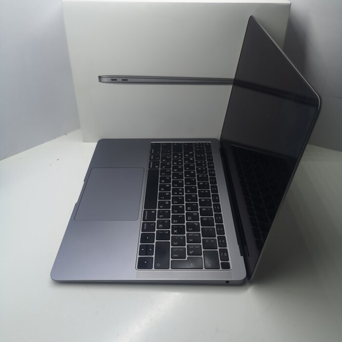 Ноутбук Apple MacBook Air 13 2019