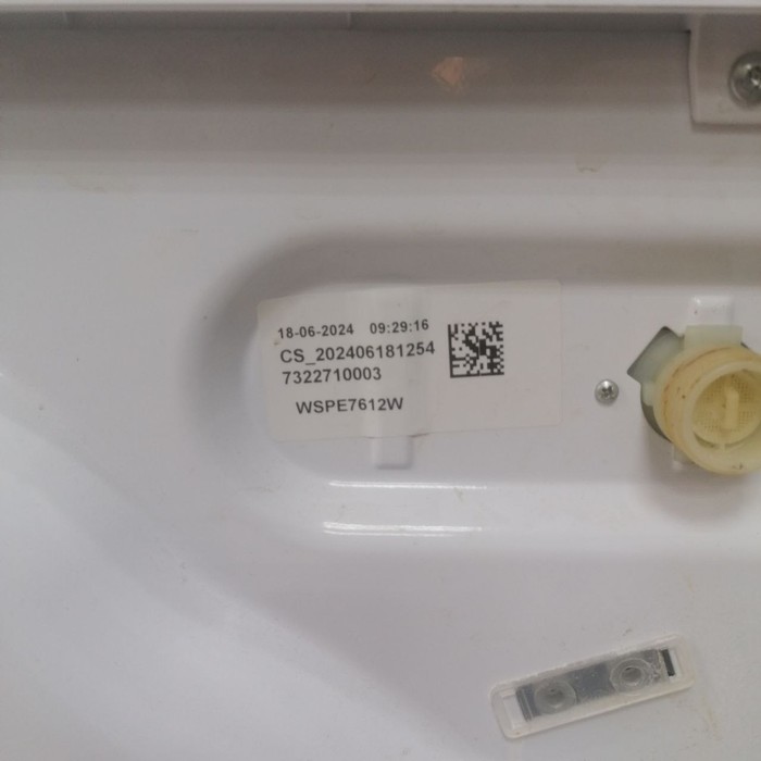 Стиральная машина BEKO WSRE7612XWW