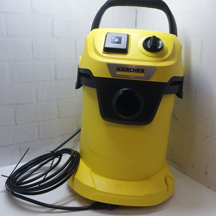 Пылесос KARCHER WD 3 P