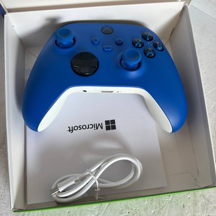 Геймпад Xbox Series Wireless Controller Shock Blue