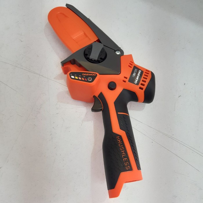 Сучкорез Daewoo DACS 416Li
