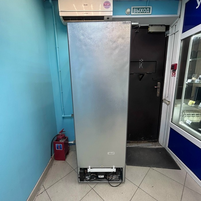 Холодильник Hisense RB390N4AD1