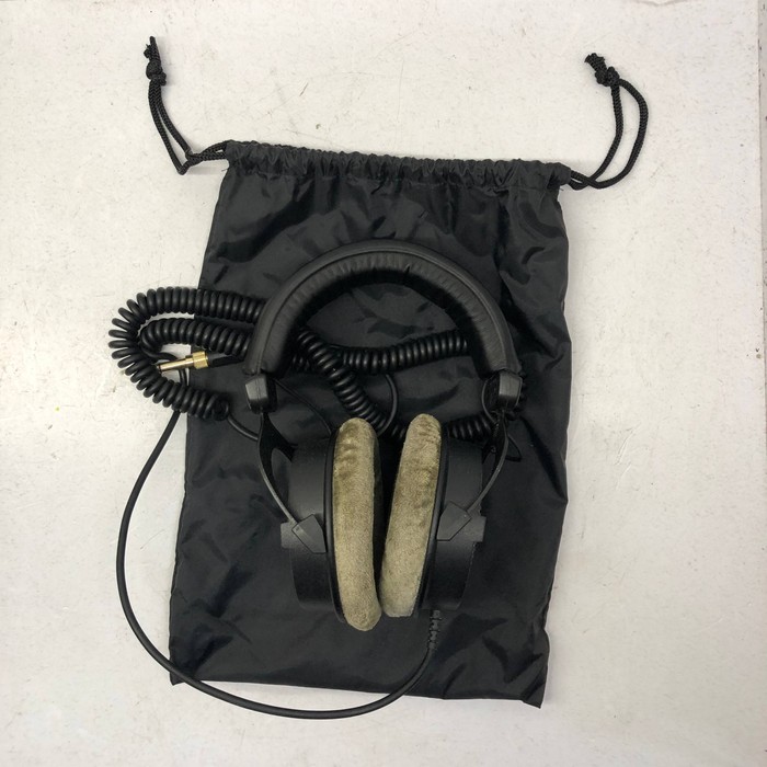 Компьютерные наушники Beyerdynamic DT 990 PRO
