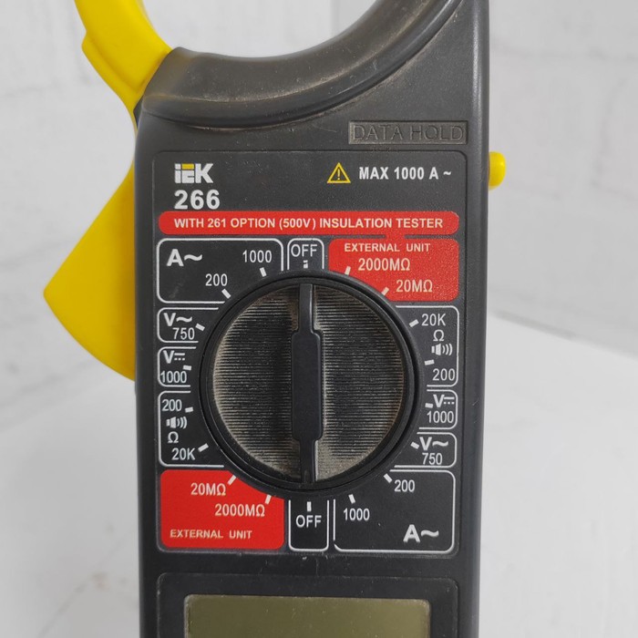 Клещи токоизмерительные IEK 266