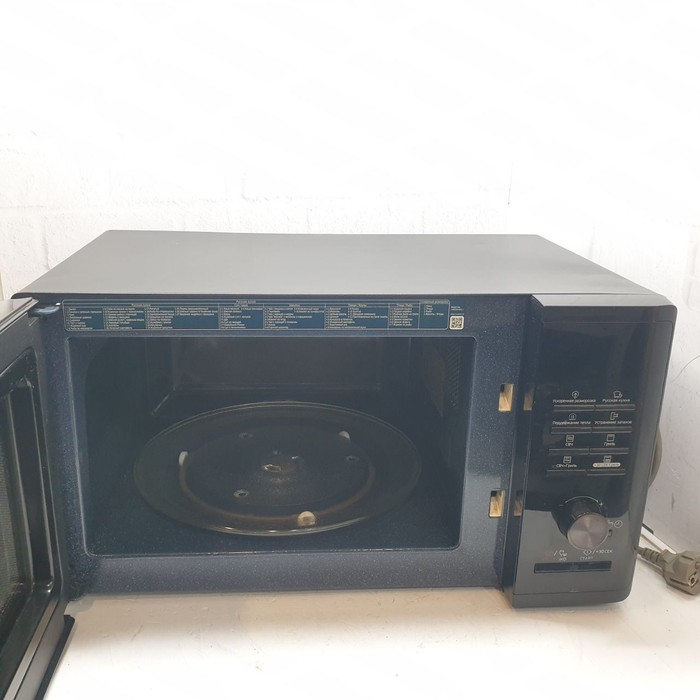 Микроволновая печь Samsung MG23K3515AK