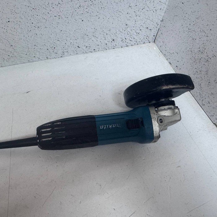 Болгарка Makita GA5030R