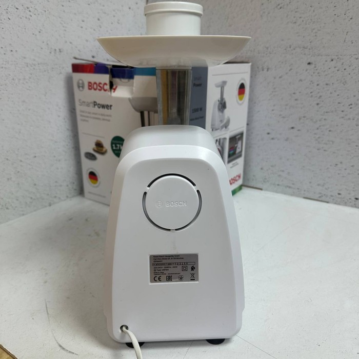 Мясорубка Bosch MFW2510W CNFW4