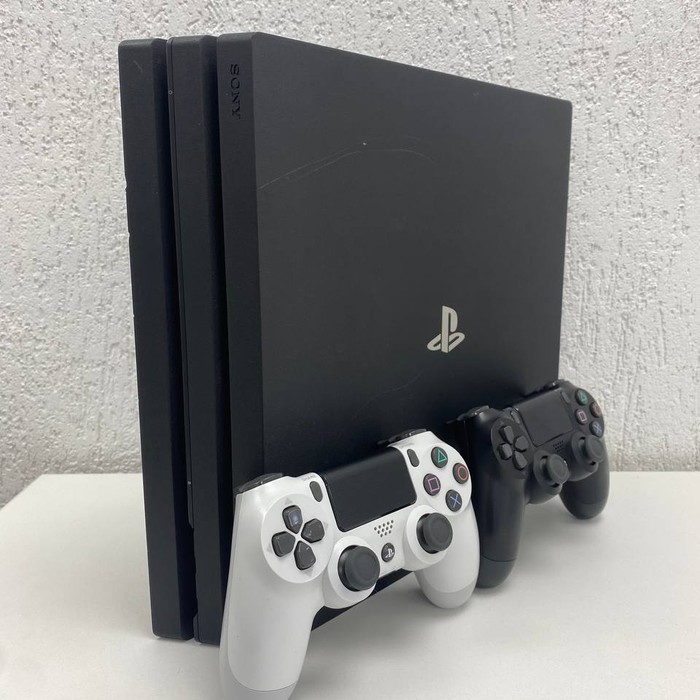 Игровая приставка Sony PlayStation 4 Pro