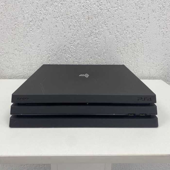 Игровая приставка Sony PlayStation 4 Pro