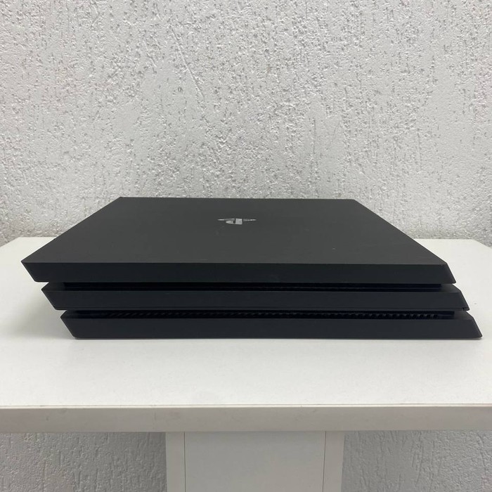 Игровая приставка Sony PlayStation 4 Pro