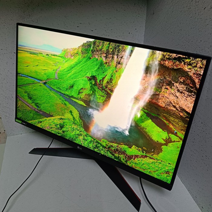 Монитор LG 27gl850b