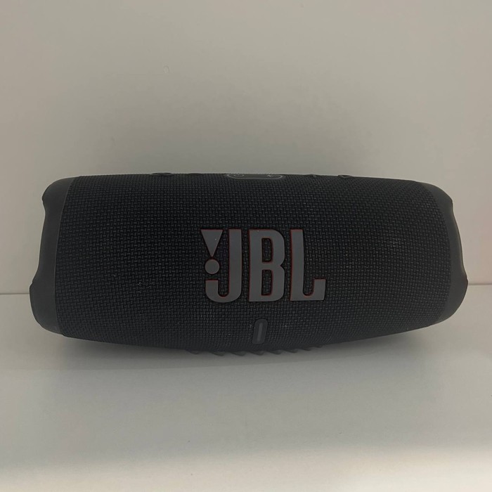 Портативная колонка JBL Charge 5