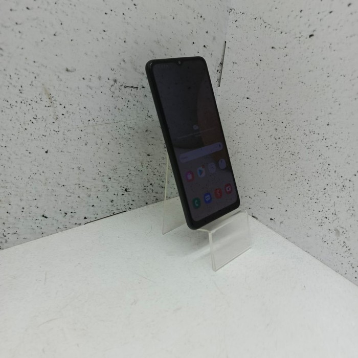 Смартфон Samsung Galaxy A12 3/32 Черный