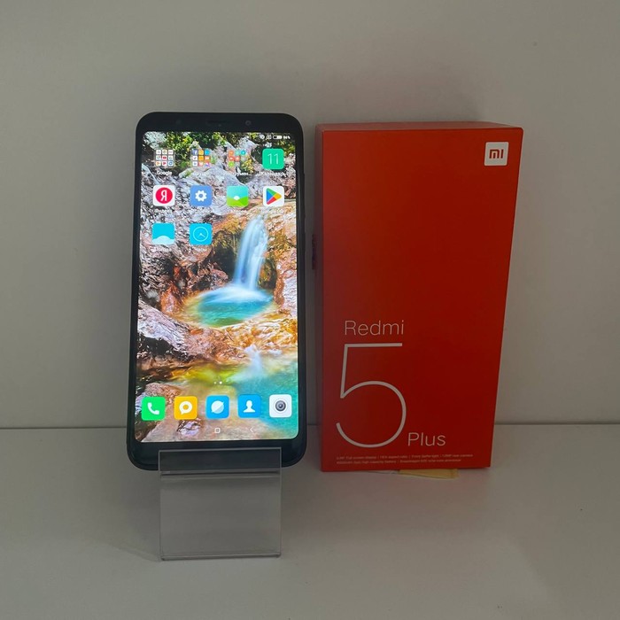 Смартфон Xiaomi Redmi 5 Plus 4/64 Черный