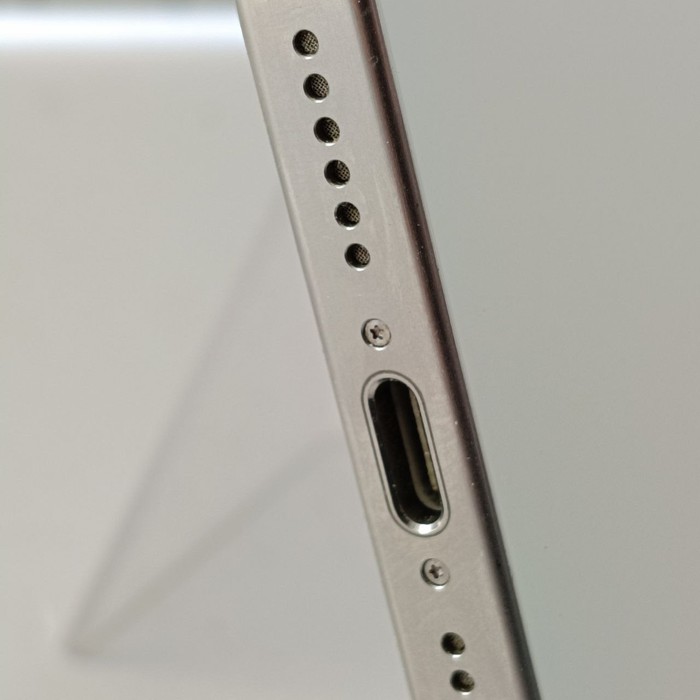 Смартфон Apple iPhone 15 Pro Max 8/256 Белый